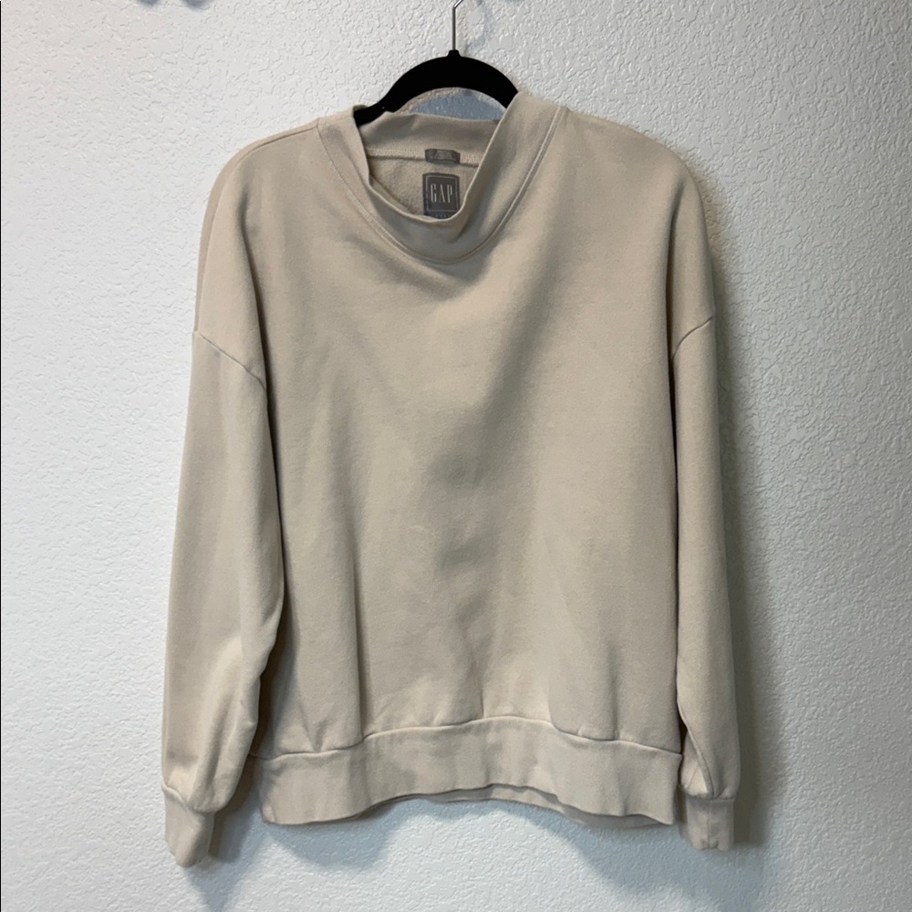 GAP Women’s Mock Neck Cream Sweatshirt